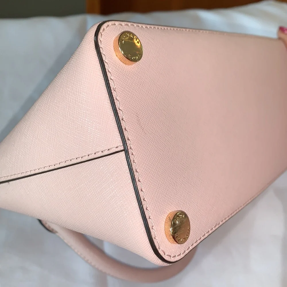 Michael Kors Handbag. Pink